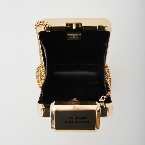 CHANEL GOLD METAL PERFUME BOTTLE EVENING BAG - Picture 5 of 7